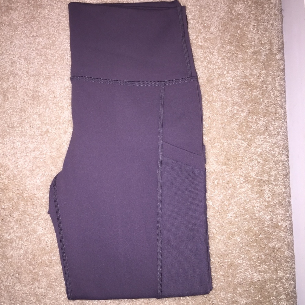 Fabletics Crop Pant and Top Set - Picture 2 of 5